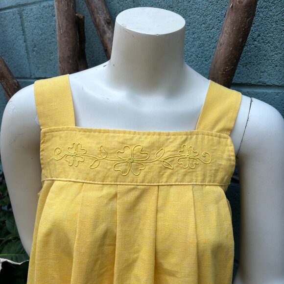 Lady in Waiting Vintage Yellow Linen Maternity Dress - Picture 3 of 5